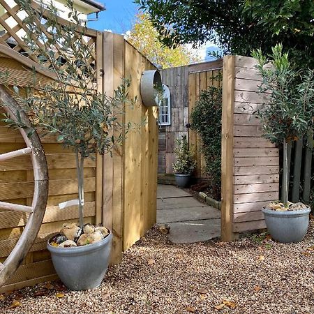 Eyke Little Limes An Adorable Little Suffolk Getaway With Outside Space Near Woodbridge מראה חיצוני תמונה