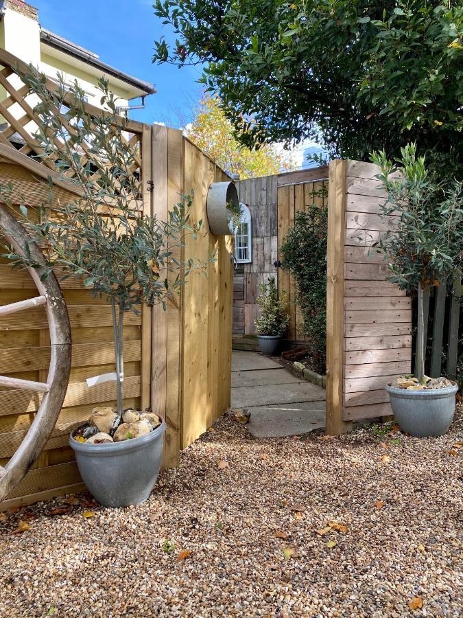 Eyke Little Limes An Adorable Little Suffolk Getaway With Outside Space Near Woodbridge מראה חיצוני תמונה